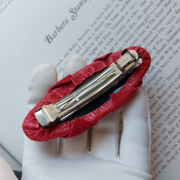 Vintage Barrette Bobby Pin Clip Paris Red Suede 1990s ❤️❤️❤️ - Picture 6 of 6